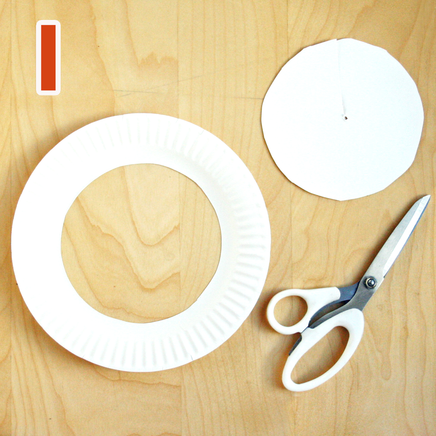 Fall wreath craft step 1