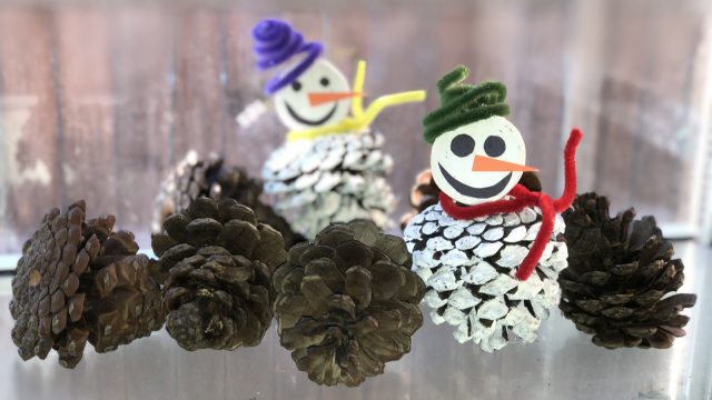 Pine Cone Snowman Craft